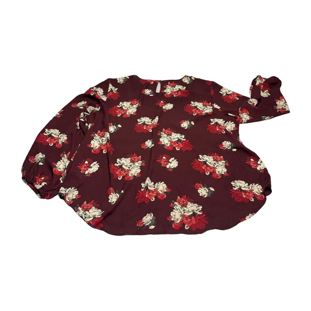 Maurices Blouse Women's 2 Maroon Floral Print Twisted Lattice V-Neck Relaxed Fit - Picture 2 of 6